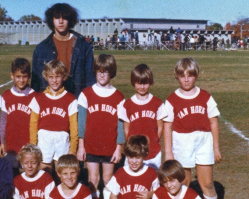 BillyScott soccer Team Pic d2.jpg BillyScott soccer Team Pic d2.jpg